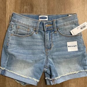 Girls shorts bundle 3 pairs-2 Old Navy (1 new with tags) and 1 Gap. Size 10 slim